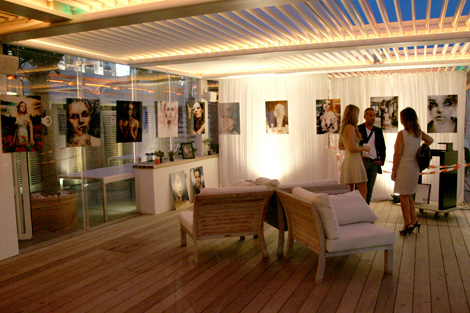 Exposition à Cannes sur la Croisette pour les Fêtes de l'architecture